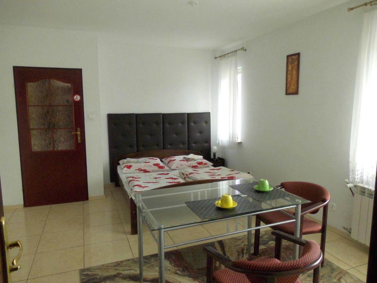 Gosciniec Suwalska Apartment Goldap Exterior photo